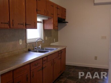 6029 W Farmington Rd, Peoria, IL 61604 - photo 4