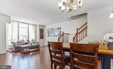 43491 Town Gate Square, Chantilly, VA 20152 - photo 7