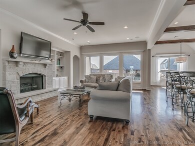 3911 W Tucson Place, Broken Arrow, OK 74011 - photo 4