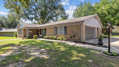 402 Glen Oaks Rd, Bonham, TX 75418 - photo 4