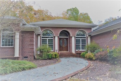 2727 Mountain Laurel Ln, Asheboro, NC 27205 - photo 2