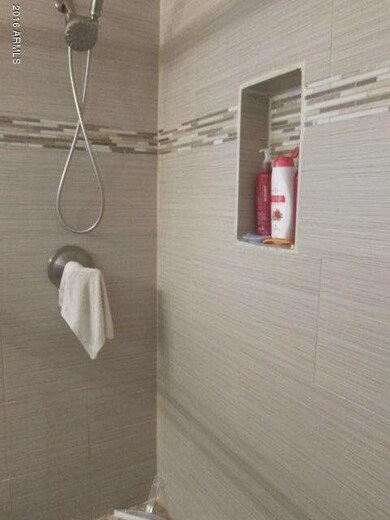 Master Tile Surround