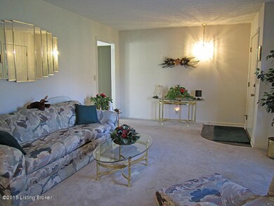 7998 Huntsman Trail, Louisville, KY 40291 - photo 3