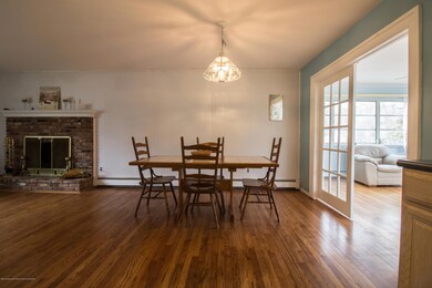386_Constitution-10 dining room