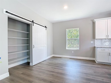 3471 Henderson Ln, North Port, FL 34286 - photo 4