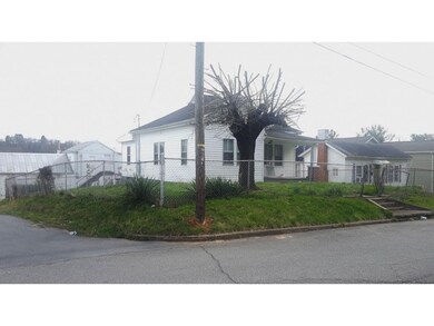 1012 E Market St, Johnson City, TN 37601 - photo 7