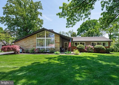 9921 Dellwood Ave, Columbia, MD 21046 - photo 4