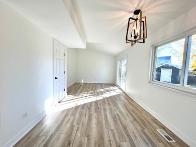 1373 Cimarron Ct unit 49, Elgin, IL 60120 - photo 7