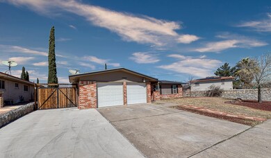10661 Candlewood Ave, El Paso, TX 79935 - photo 2