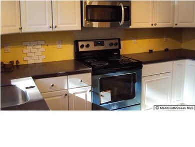 8A Canton Dr unit A, Whiting, NJ 08759 - photo 5