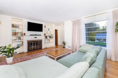 267 Hull St, Bristol, CT 06010 - photo 3