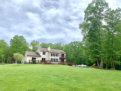 150 Briarcrest Dr, Hawley, PA 18428 - photo 4