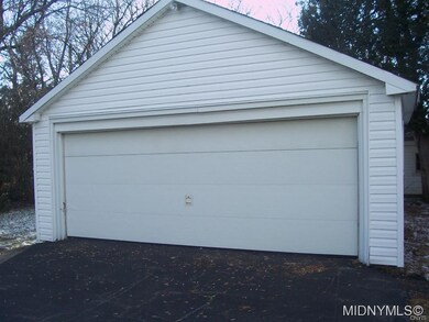2-Stall Garage
