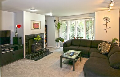 2511 Mcintosh Ave NE, Grand Rapids, MI 49525 - photo 5