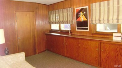 3044 W Greenleaf St, Allentown, PA 18104 - photo 7