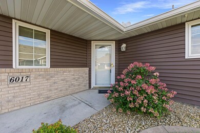 6017 Creekview Ln N, Brooklyn Park, MN 55443 - photo 4