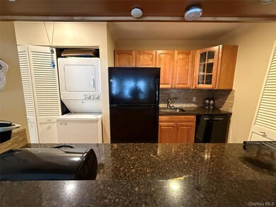100 Daly Blvd unit 2713, Oceanside, NY 11572 - photo 7