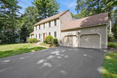 36 Bellingham St, Mendon, MA 01756 - photo 3