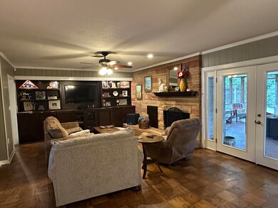 1619 W Fourth Ave, Picayune, MS 39466 - photo 5