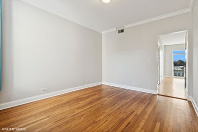 2345 W Thomas St unit 3R, Chicago, IL 60622 - photo 2