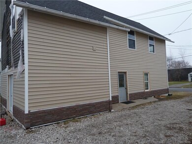 20 Felton St, North Tonawanda, NY 14120 - photo 3