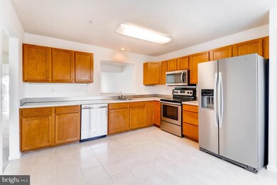 3804 Europe Ln, Bowie, MD 20716 - photo 2