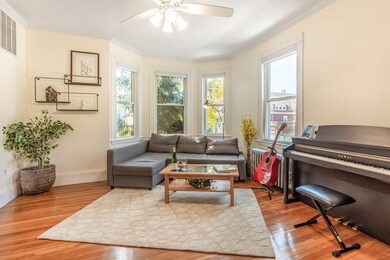 477 Medford St unit 477, Somerville, MA 02145 - photo 2