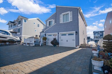 47 Henry Dr Manahawkin NJ-large-003-047-