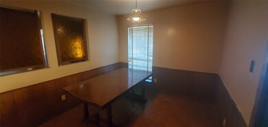 1914 Rainy River Dr, Houston, TX 77088 - photo 7