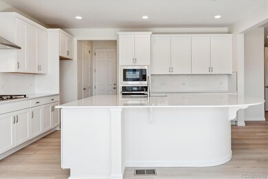 7364 S Waterloo Way, Aurora, CO 80016 - photo 6