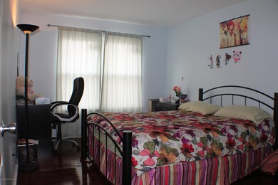 128 Pendleton Place, Old Bridge, NJ 08857 - photo 5