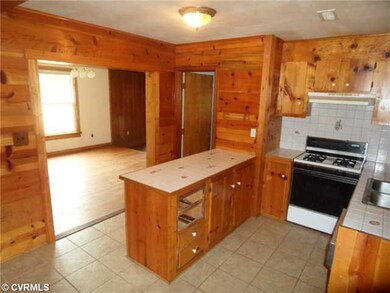 13421 West Ln, Amelia Court House, VA 23002 - photo 3