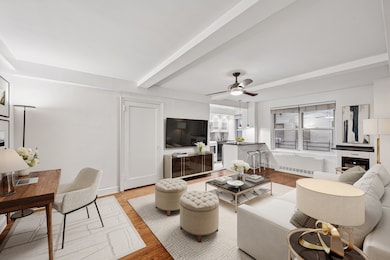 424 E 52nd St unit 2D, New York, NY 10022 - photo 3