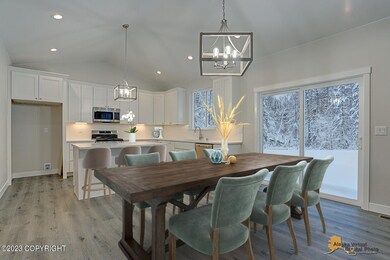 1dining_Staged