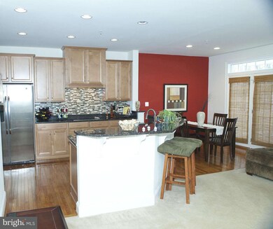 15110 N Berwick Ln, Upper Marlboro, MD 20774 - photo 5