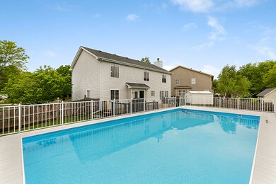 2815 Bluewater Cir unit 2, Naperville, IL 60564 - photo 6