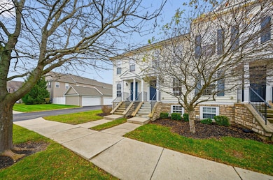 5631 Middle Falls St unit 39, Dublin, OH 43016 - photo 3