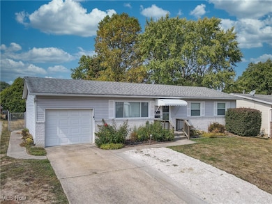 112 Sunrise Blvd E, Mogadore, OH 44260 - photo 2