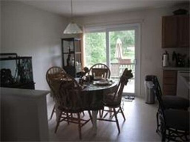 11 Buttercup Ln unit 11, South Grafton, MA 01560 - photo 5