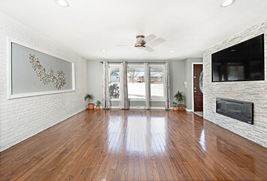 12 Checkerberry Ln, Shrewsbury, MA 01545 - photo 3