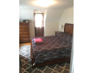 79 Warren St unit 79, Waltham, MA 02453 - photo 5