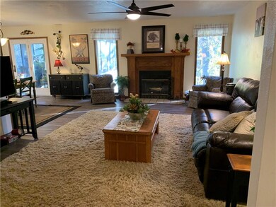 15 Regent Ln, Bella Vista, AR 72715 - photo 4