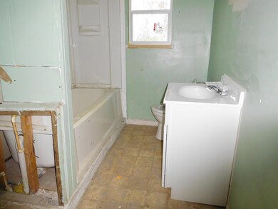 Full Bath