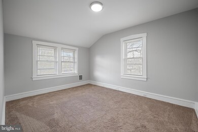 28 E Holly Ave unit 2ND FLR, Haddon Township, NJ 08107 - photo 7