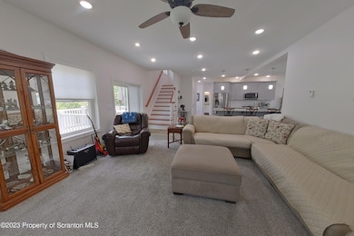 106 Ridgeview Ln, Olyphant, PA 18447 - photo 6