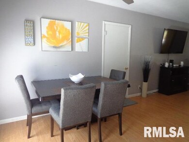 1907 W 38th St, Davenport, IA 52806 - photo 6