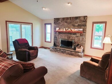 926 Brookside Ln, Plainfield, IN 46168 - photo 6