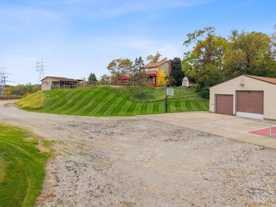 1142 W Seymour Ave, Cincinnati, OH 45216 - photo 7