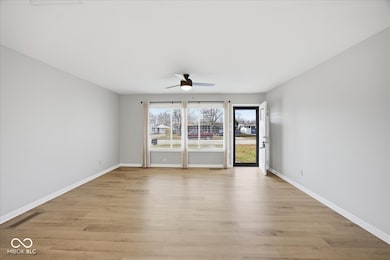 516 Roosevelt Dr, Shelbyville, IN 46176 - photo 4