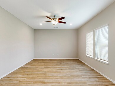 1235 Steed Bluff Dr, Alvin, TX 77511 - photo 7